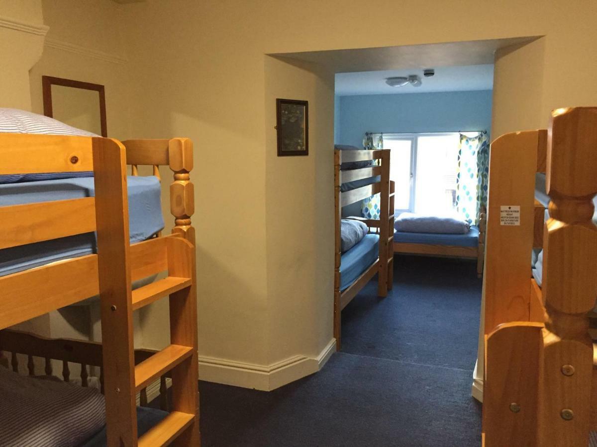 Newquay International Backpackers Hostel ภายนอก รูปภาพ